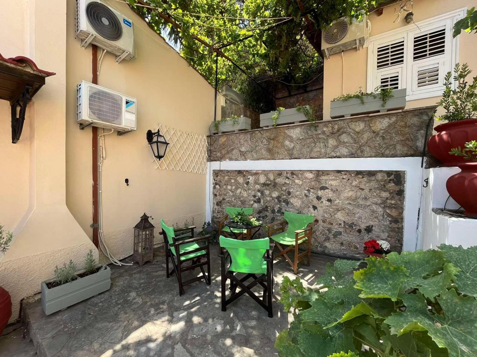 Secret Garden Apartment Нафплион Екстериор снимка